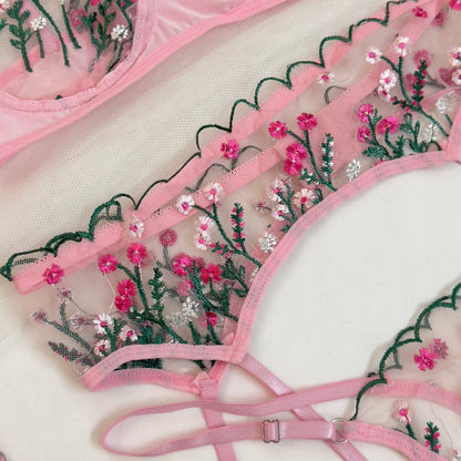 Floral Net Embroidered 4 piece Garter Set